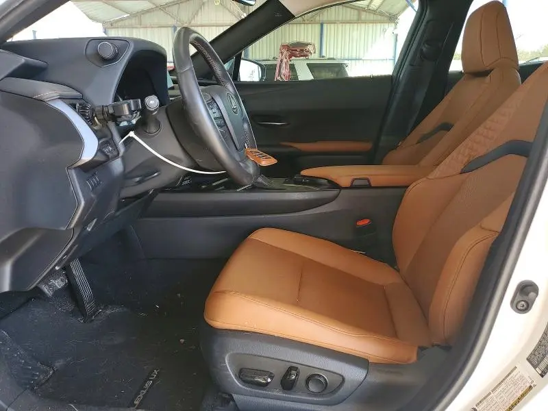 2022 LEXUS UX 200 BASE  