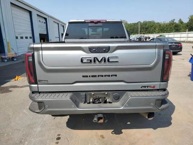 2024 GMC SIERRA K2500 AT4  