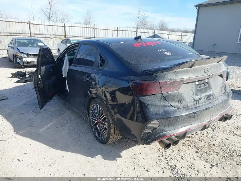 2023 KIA FORTE GT