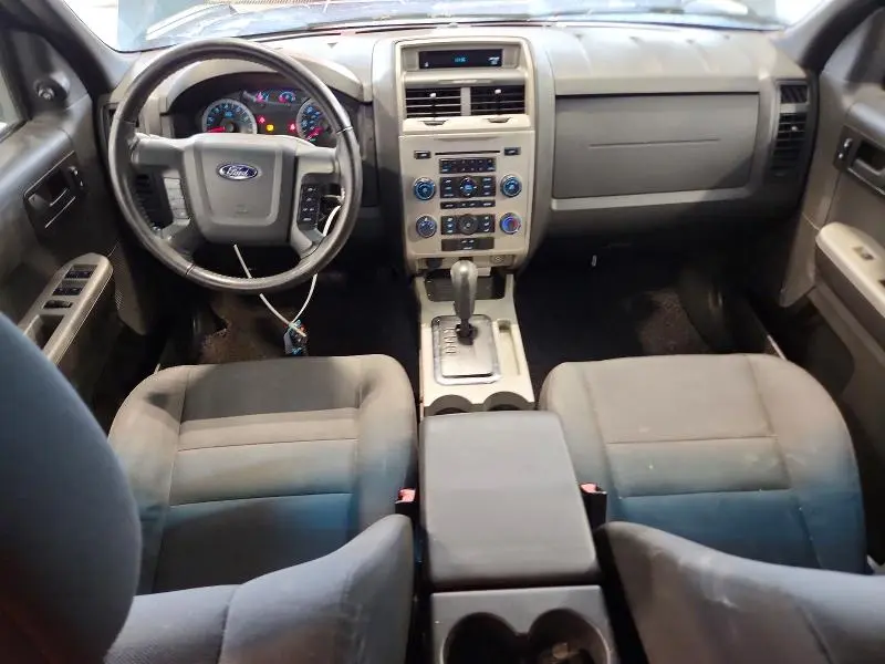 2012 FORD ESCAPE XLT  