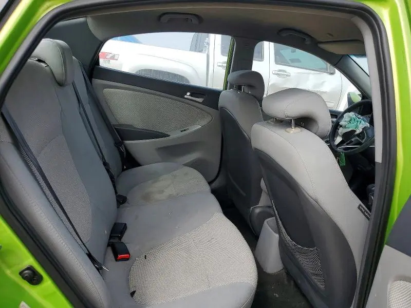 2013 HYUNDAI ACCENT GLS  