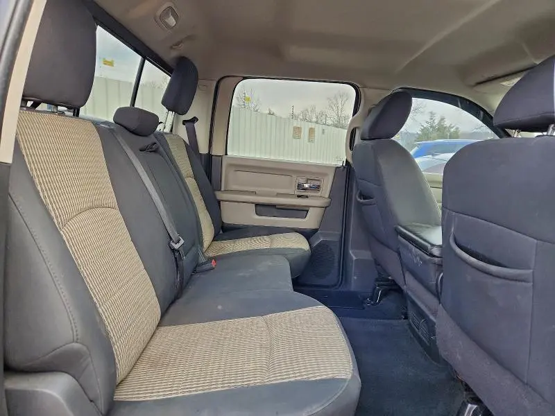 2012 DODGE RAM 1500 SLT  