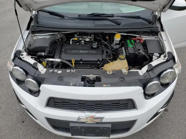 2016 CHEVROLET SONIC LT  