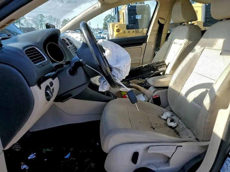 2011 VOLKSWAGEN JETTA TDI  