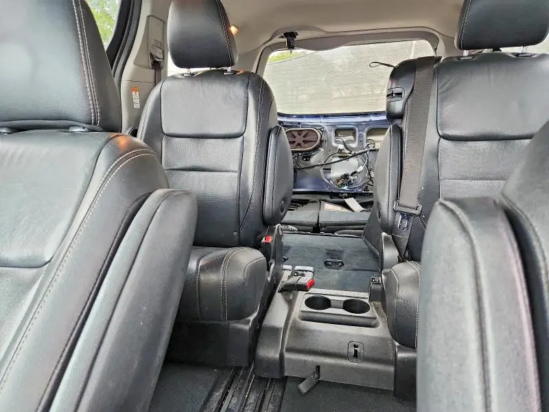 2019 TOYOTA SIENNA SE  