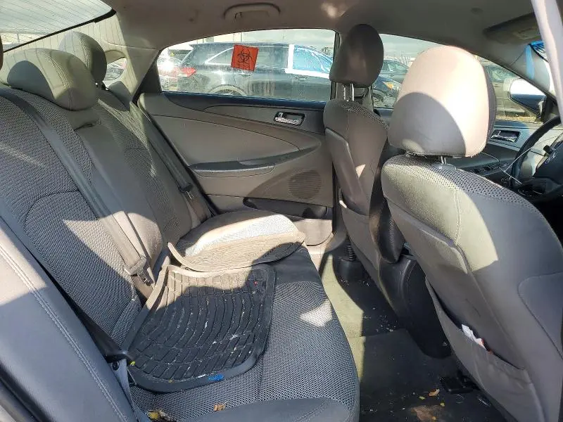2012 HYUNDAI SONATA GLS  