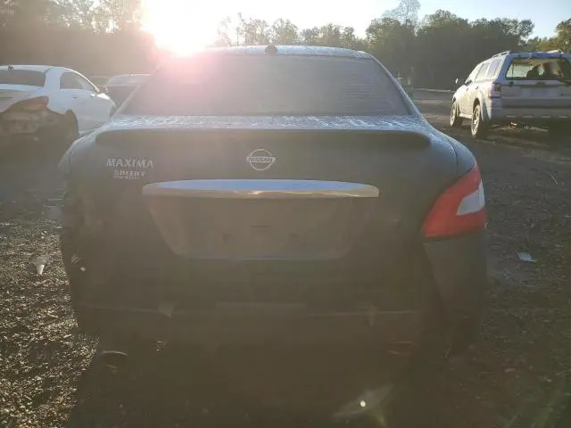 2011 NISSAN MAXIMA S  