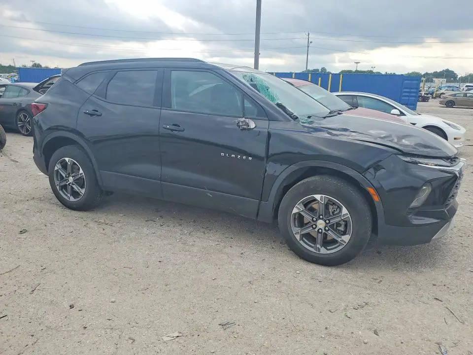 2023 CHEVROLET BLAZER 2LT  