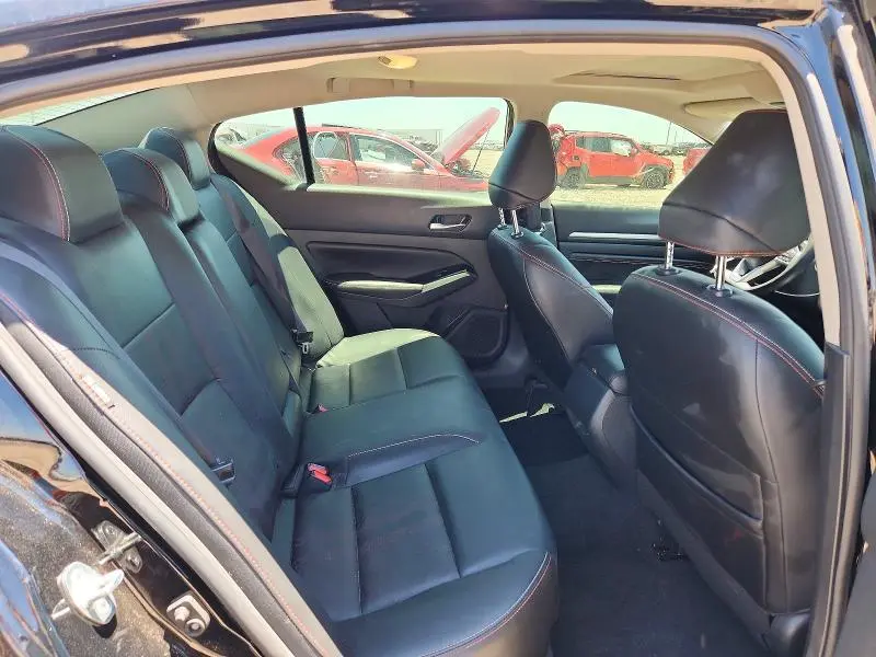 2023 NISSAN ALTIMA SR  