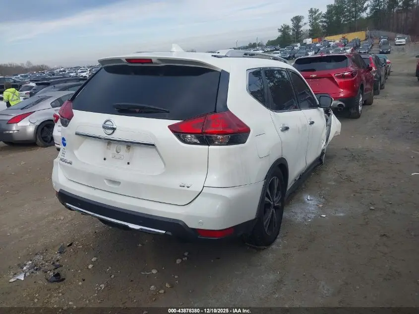 2020 NISSAN ROGUE SV FWD