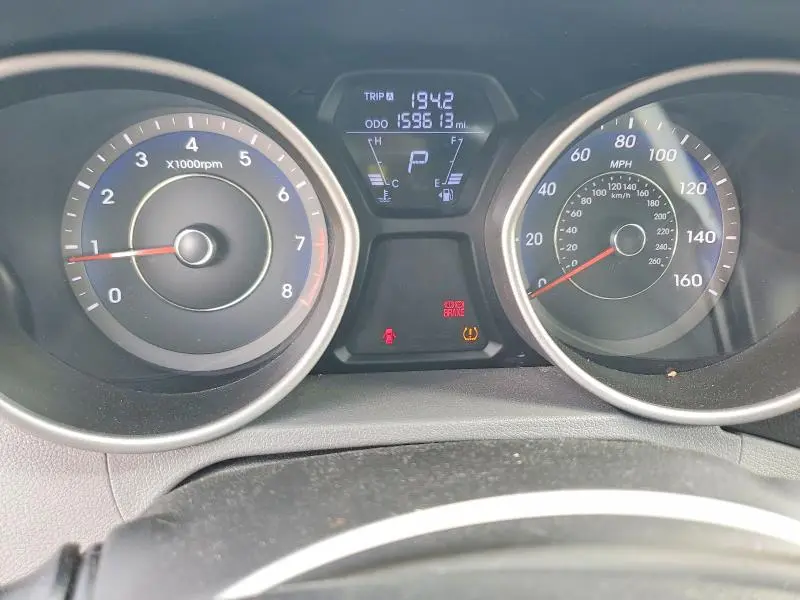 2011 HYUNDAI ELANTRA LIMITED  