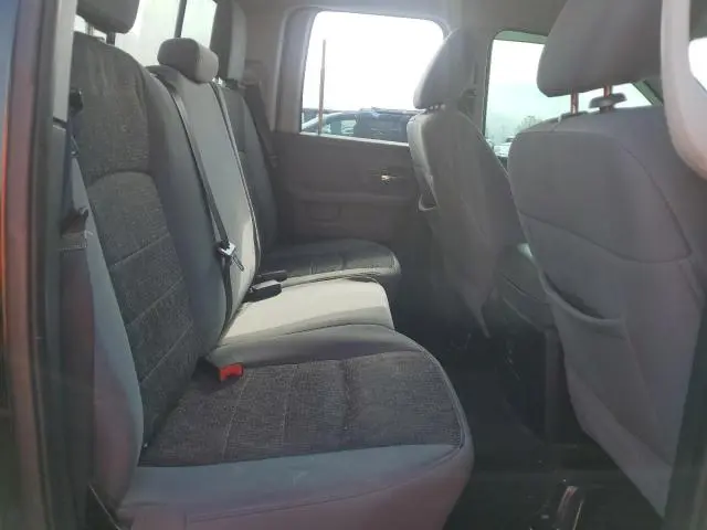 2013 RAM 1500 SLT  