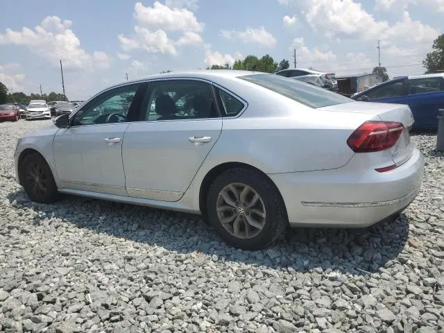 2017 VOLKSWAGEN PASSAT S  