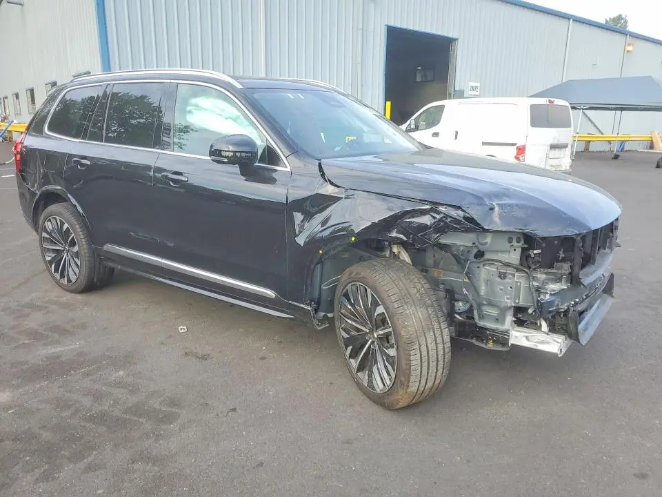 2026 VOLVO XC90 PLUS  
