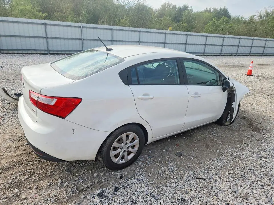 2015 KIA RIO LX  
