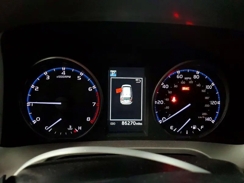 2017 TOYOTA RAV4 LE  