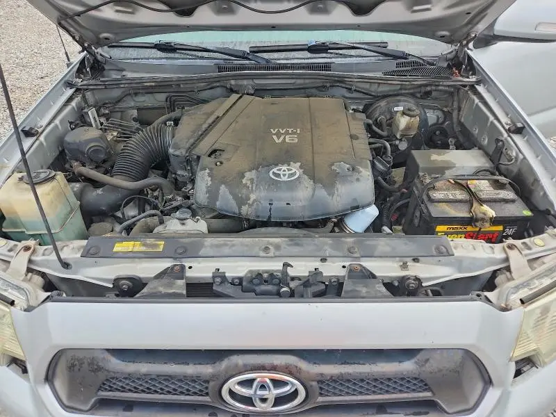 2013 TOYOTA TACOMA V6  