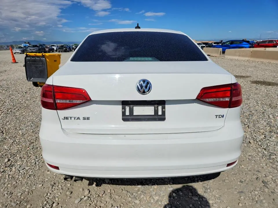 2015 VOLKSWAGEN JETTA TDI  