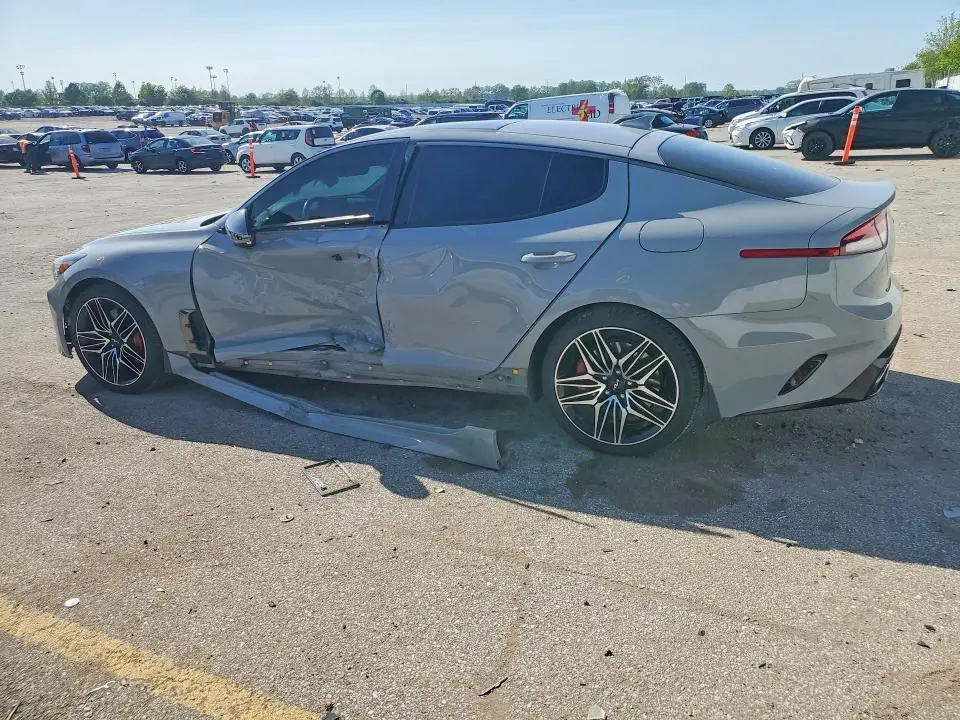 2022 KIA STINGER GT1  