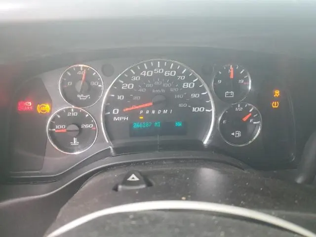 2016 CHEVROLET EXPRESS G3500 LT  