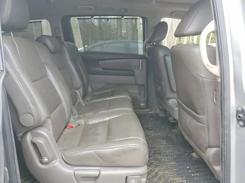 2011 HONDA ODYSSEY TOURING  