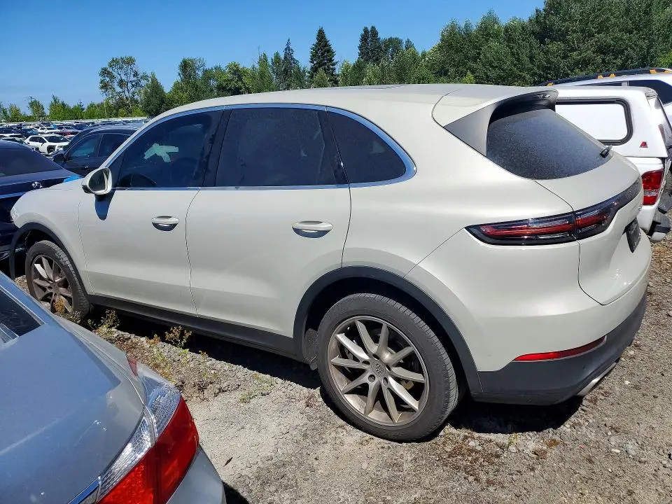 2020 PORSCHE CAYENNE   