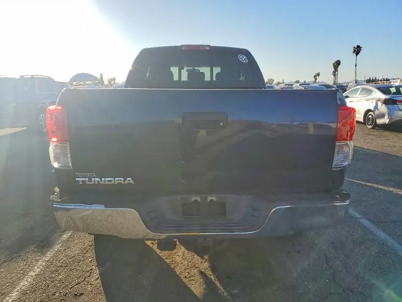 2012 TOYOTA TUNDRA DOUBLE CAB SR5  