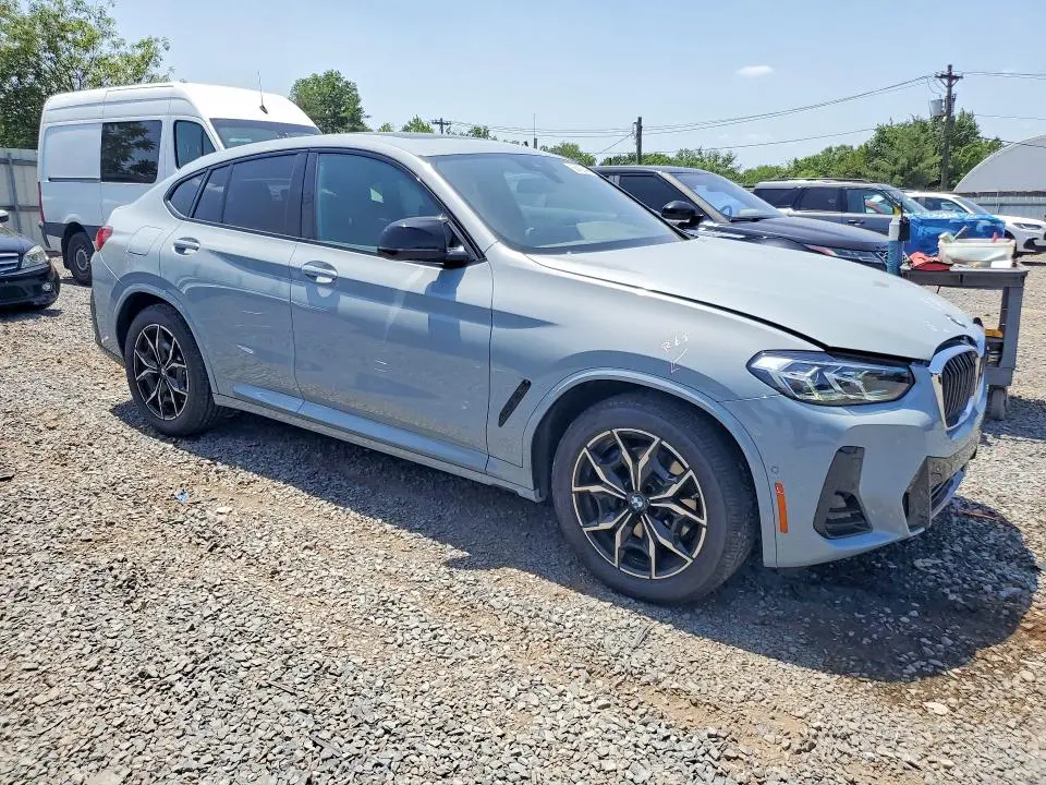 2025 BMW X4 M40I  