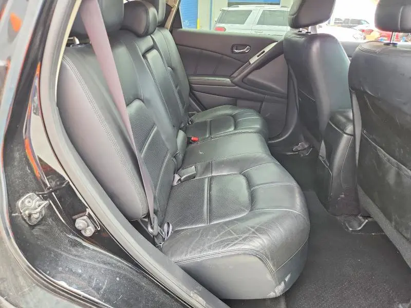 2011 NISSAN MURANO S  