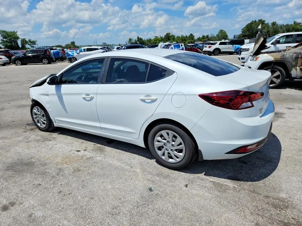 2019 HYUNDAI ELANTRA SE  