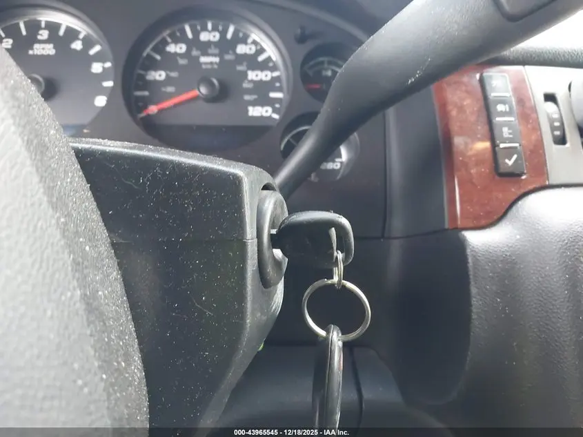 2011 CHEVROLET AVALANCHE LT