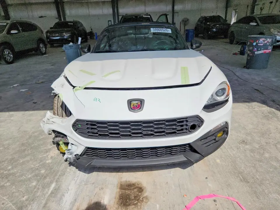 2017 FIAT 124 SPIDER CLASSICA  