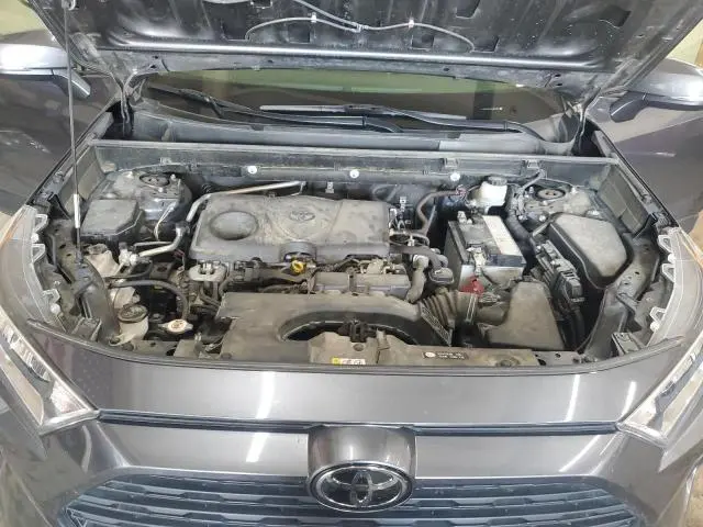 2019 TOYOTA RAV4 XLE  