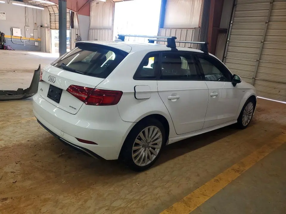 2017 AUDI A3 E-TRON HATCHBACK PREMIUM