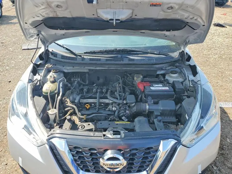 2019 NISSAN KICKS SV  