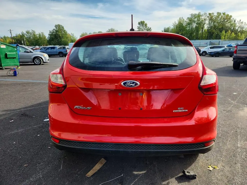 2014 FORD FOCUS SE  