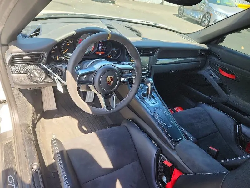 2016 PORSCHE 911 GT3 RS  