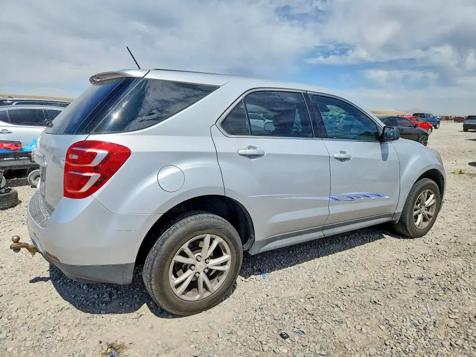 2017 CHEVROLET EQUINOX LS  