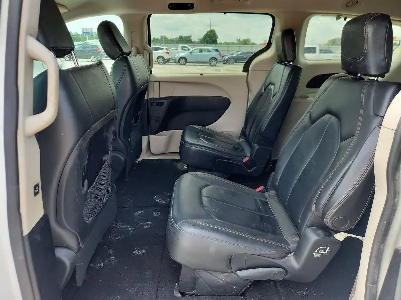 2017 CHRYSLER PACIFICA TOURING L  