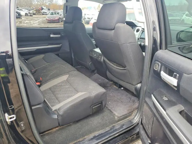 2014 TOYOTA TUNDRA CREWMAX SR5  
