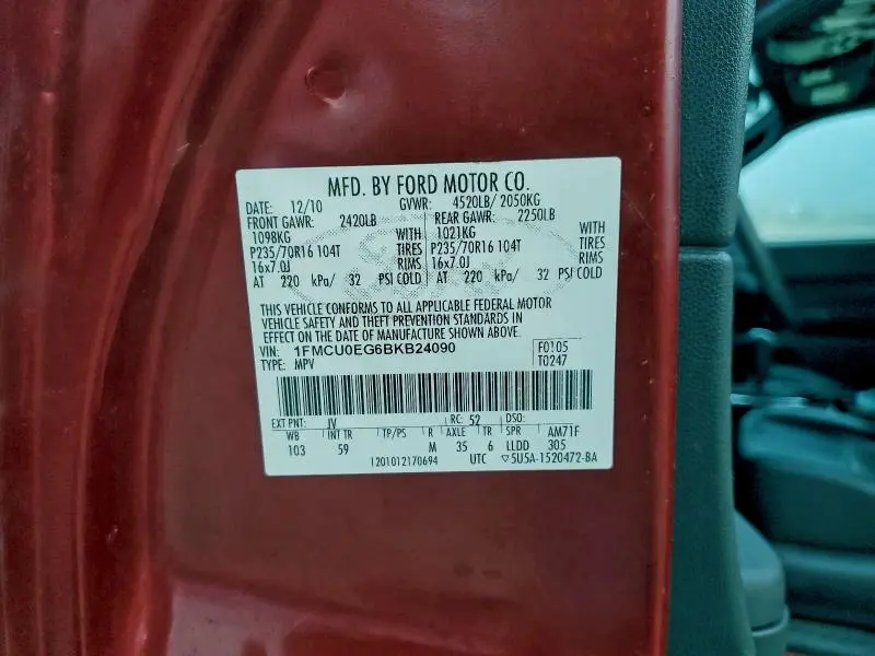 2011 FORD ESCAPE LIMITED  