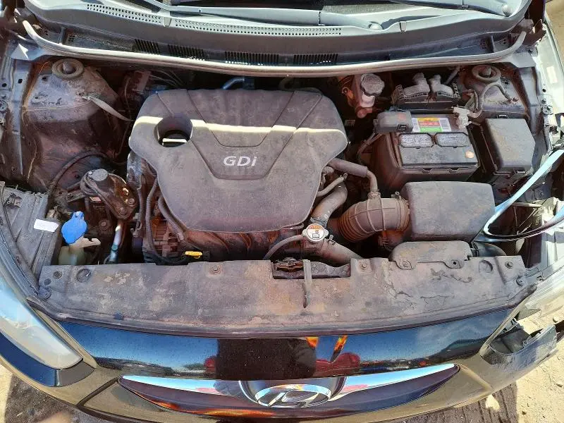2012 HYUNDAI ACCENT GLS  
