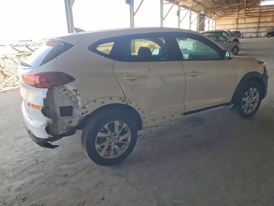 2020 HYUNDAI TUCSON SE  