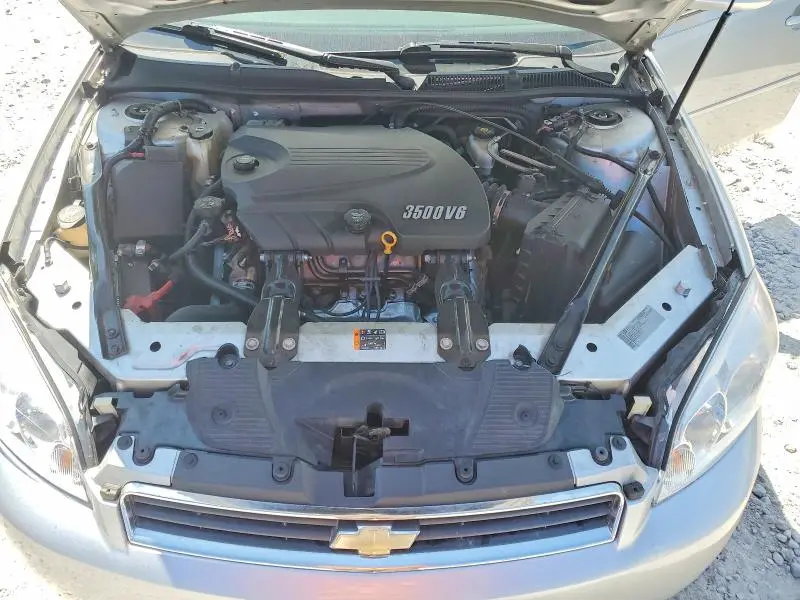 2011 CHEVROLET IMPALA LT  