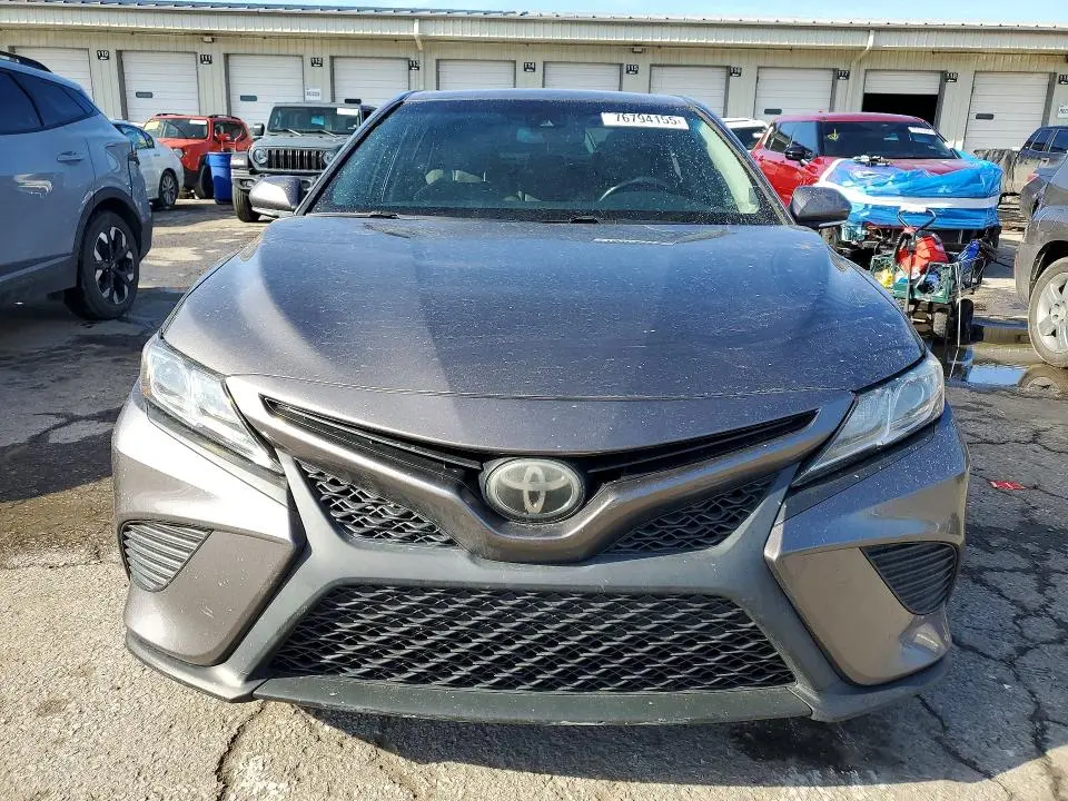 2018 TOYOTA CAMRY   