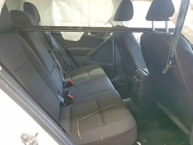 2017 VOLKSWAGEN TIGUAN S  