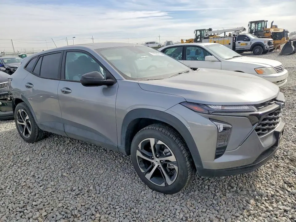 2024 CHEVROLET TRAX 1RS  