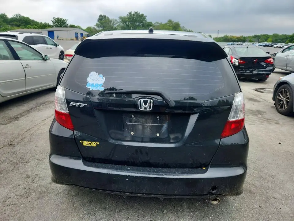 2011 HONDA FIT SPORT  