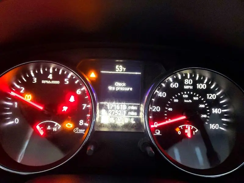 2013 NISSAN ROGUE S  