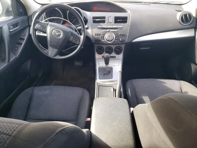 2011 MAZDA 3 I  